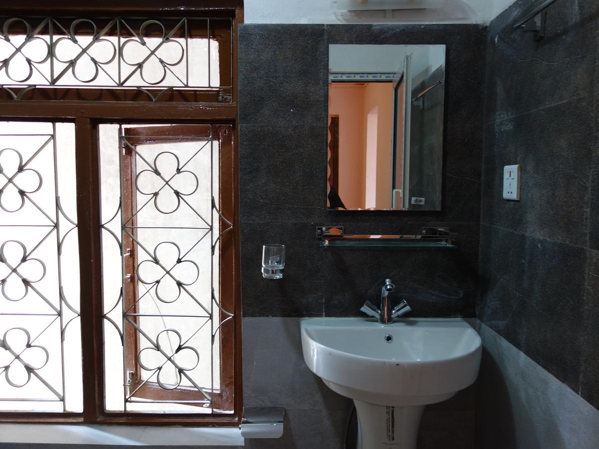 Bodhi Apartment Hotel Baudhatinchule Екстериор снимка